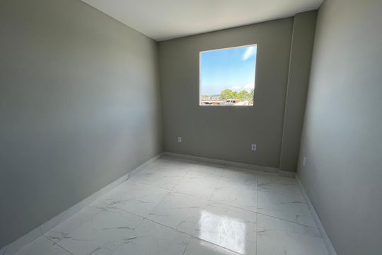 Quarto 2 de apartamento para alugar com 2 quartos, 135m² em Vila Santa Cruz, Duque de Caxias