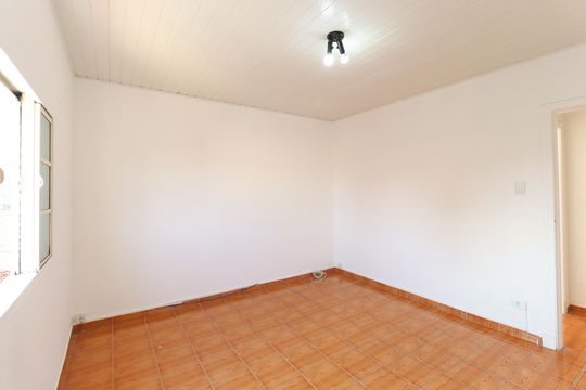 Quarto 1 de casa para alugar com 2 quartos, 80m² em Vila Medeiros, São Paulo