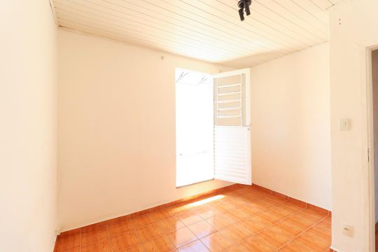 Quarto de casa para alugar com 2 quartos, 80m² em Vila Medeiros, São Paulo