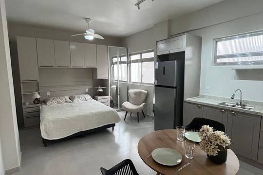 Sala/Quarto de kitnet/studio à venda com 1 quarto, 32m² em Jardim Paulista, São Paulo