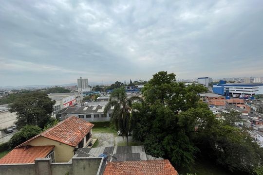 Vista da Suíte 1 de apartamento para alugar com 2 quartos, 56m² em Granja Viana, Cotia
