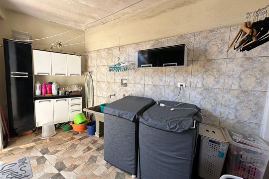 Área de Serviço de casa à venda com 3 quartos, 240m² em Vila Ipojuca, São Paulo
