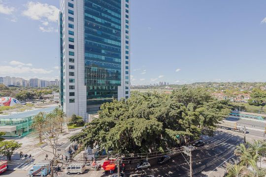 Vista de apartamento à venda com 2 quartos, 69m² em Pinheiros, São Paulo