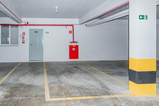 Garagem de apartamento para alugar com 1 quarto, 49m² em Bom Jesus, Porto Alegre