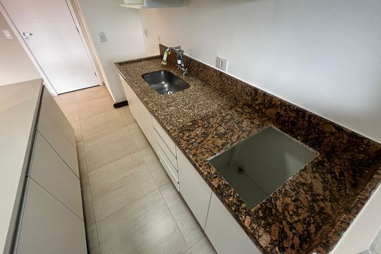 Cozinha de apartamento à venda com 2 quartos, 70m² em Santana, São Paulo