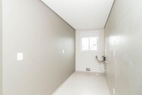 Cozinha de apartamento para alugar com 1 quarto, 49m² em Bom Jesus, Porto Alegre