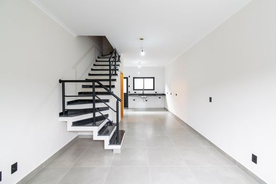 Sala de casa à venda com 2 quartos, 78m² em Vila Babilonia, São Paulo