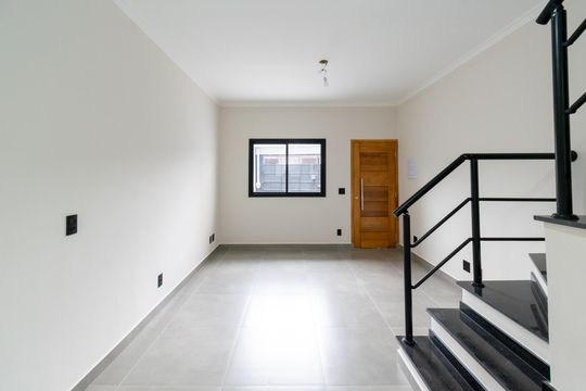 Sala de casa à venda com 2 quartos, 78m² em Vila Babilonia, São Paulo