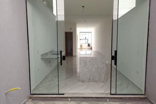 Casa à venda com 3 quartos, 99m² em Bosque da Saúde, São Paulo