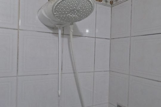 Banheiro da Suíte 1 de apartamento para alugar com 3 quartos, 148m² em José Menino, Santos