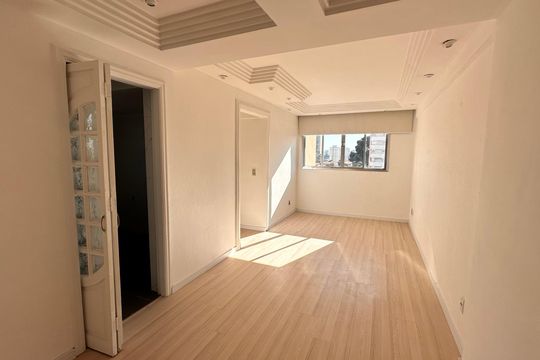 Sala de apartamento à venda com 1 quarto, 75m² em Vila Paulista, São Paulo