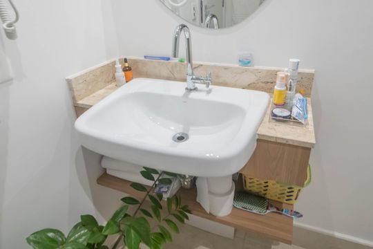 Banheiro Social de kitnet/studio à venda com 1 quarto, 24m² em Santo Amaro, São Paulo