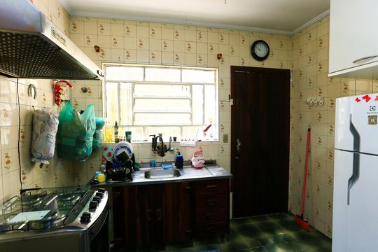 cozinha de casa à venda com 3 quartos, 155m² em Jardim Umarizal, São Paulo