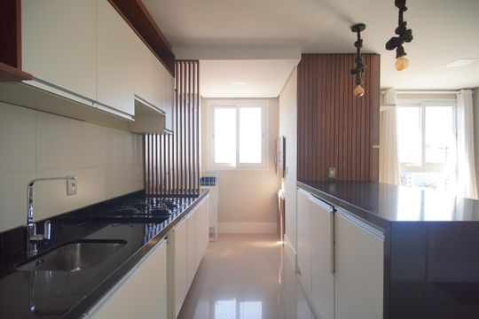 Cozinha de apartamento à venda com 1 quarto, 45m² em Centro, Novo Hamburgo