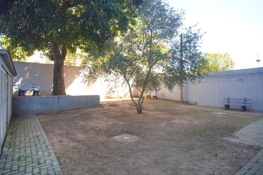 Área externa de apartamento à venda com 1 quarto, 45m² em Centro, Novo Hamburgo