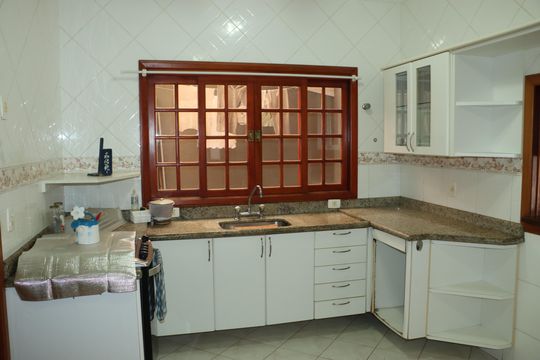 Cozinha de casa de condomínio para alugar com 5 quartos, 360m² em Jardim Sao Paulo Ii, Cotia