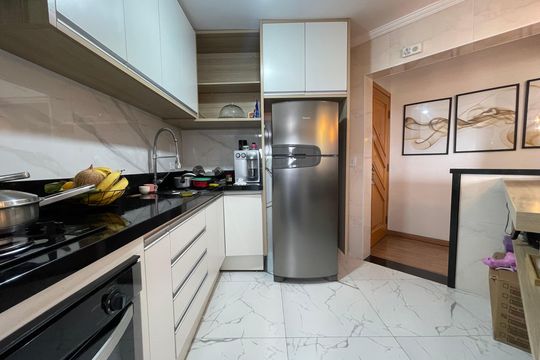 Cozinha de apartamento à venda com 2 quartos, 59m² em Vila Nova Alba, São Paulo