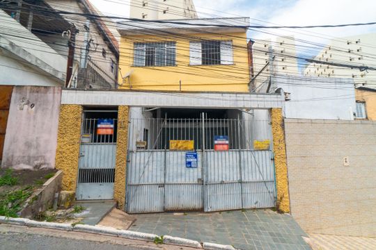 Fachada de casa à venda com 2 quartos, 161m² em Vila Fachini, São Paulo