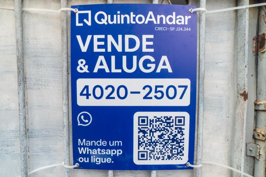 Plaquinha de casa à venda com 2 quartos, 161m² em Vila Fachini, São Paulo
