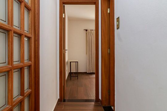 Sala de casa para alugar com 5 quartos, 270m² em Jardim Petropolis, São Paulo