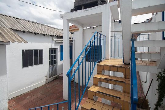 Quintal de casa à venda com 3 quartos, 81m² em Vila Maria Alta, São Paulo