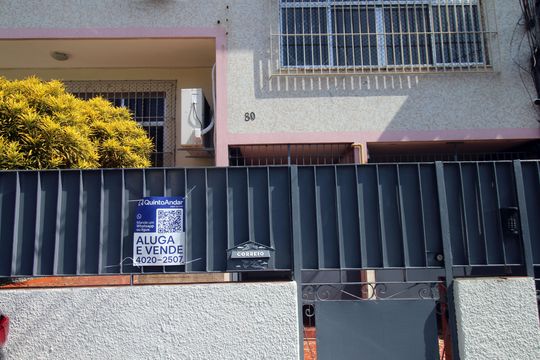 Placa de apartamento à venda com 3 quartos, 250m² em Vila da Penha, Rio de Janeiro