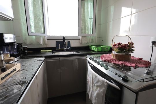 Cozinha de apartamento à venda com 2 quartos, 80m² em Vila Bela Vista, Santo André