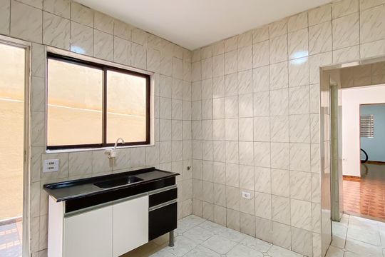 Cozinha de casa à venda com 4 quartos, 250m² em Jardim Fernandes, São Paulo