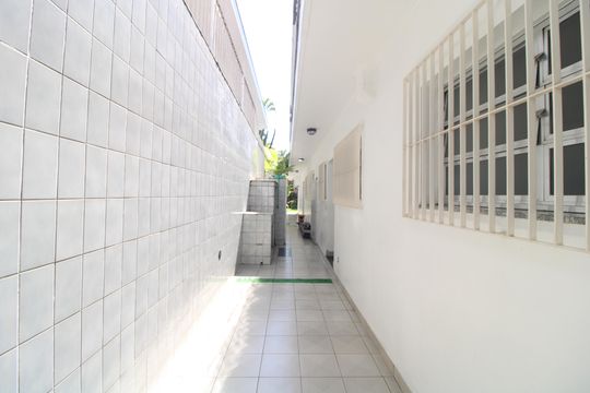 Quintal lateral de casa à venda com 6 quartos, 550m² em Planalto Paulista, São Paulo
