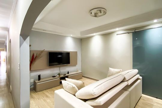 Casa para alugar com 4 quartos, 434m² em Parque Boturussu, São Paulo