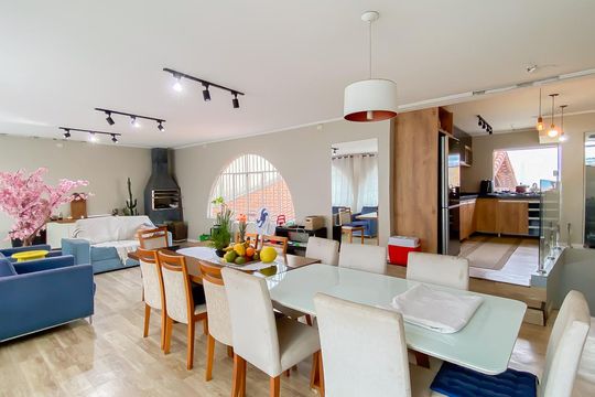 Copa de casa para alugar com 4 quartos, 434m² em Parque Boturussu, São Paulo