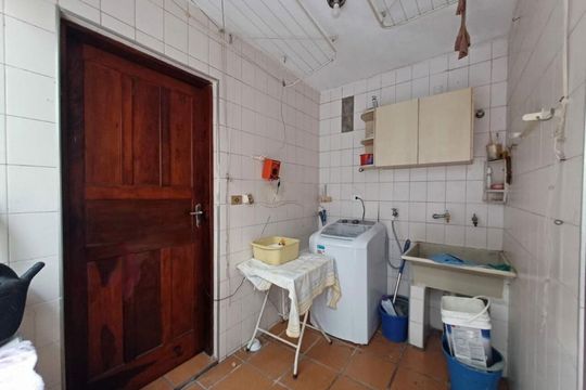 Casa à venda com 3 quartos, 146m² em Vila Olinda, São Paulo