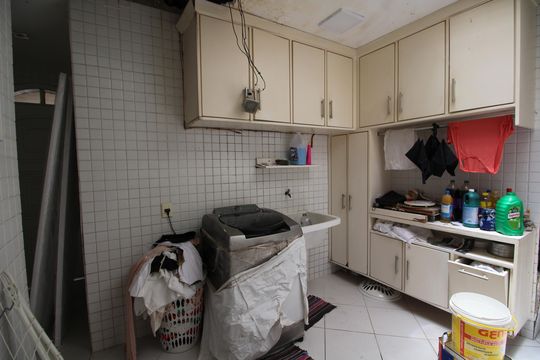 Área de Serviço de casa à venda com 5 quartos, 368m² em Anil, Rio de Janeiro