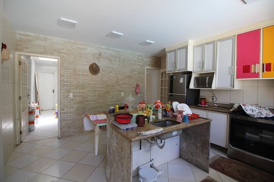 Cozinha de casa à venda com 5 quartos, 368m² em Anil, Rio de Janeiro