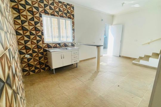 Cozinha de casa para alugar com 2 quartos, 59m² em Outeiro de Passárgada, Cotia