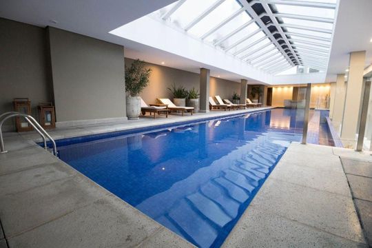 Área comum - Piscina de kitnet/studio à venda com 1 quarto, 52m² em Petrópolis, Porto Alegre