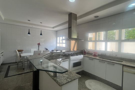 Cozinha de casa de condomínio à venda com 5 quartos, 980m² em Sítios de Recreio Gramado, Campinas