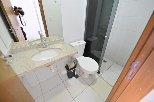 Banheiro da Suíte de apartamento para alugar com 1 quarto, 40m² em Setor Central, Goiânia