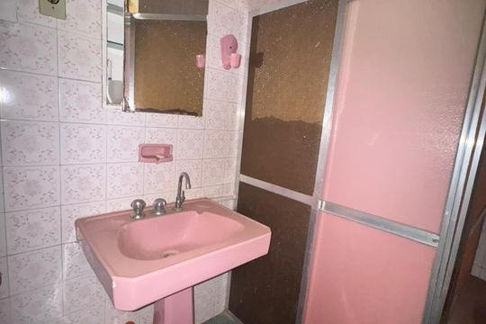 Banheiro Social de casa à venda com 3 quartos, 210m² em Santo André, Belo Horizonte