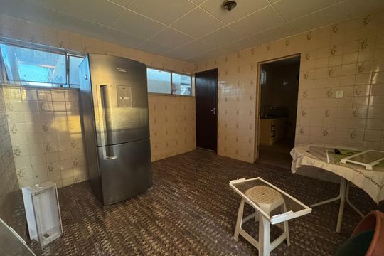 Cozinha de casa à venda com 3 quartos, 210m² em Santo André, Belo Horizonte