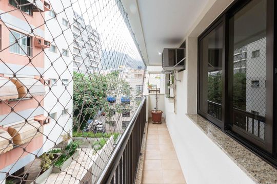 Varanda da Sala de apartamento à venda com 3 quartos, 131m² em Tijuca, Rio de Janeiro