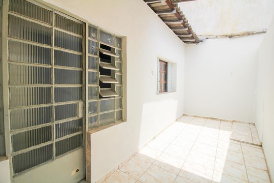 Área de Serviço de casa para alugar com 1 quarto, 30m² em Vila Libanesa, São Paulo