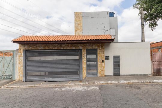 Fachada de casa de condomínio à venda com 3 quartos, 160m² em Jardim Popular, São Paulo