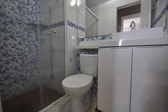 Banheiro de apartamento à venda com 2 quartos, 40m² em Vila Guilherme, São Paulo