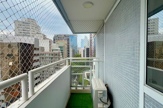 Varanda de apartamento para alugar com 1 quarto, 40m² em Cerqueira César, São Paulo