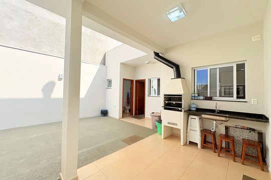Área Externa de casa de condomínio à venda com 3 quartos, 160m² em Jardim Carolina, Jundiaí