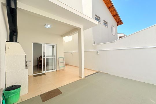 Área Externa de casa de condomínio à venda com 3 quartos, 160m² em Jardim Carolina, Jundiaí