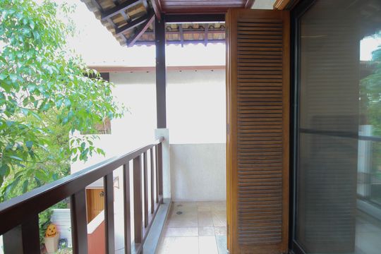 Casa de Condomínio à venda com 3 quartos, 220m² em Vila Tramontano, São Paulo