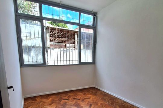Quarto 2 de apartamento para alugar com 2 quartos, 55m² em Tijuca, Rio de Janeiro