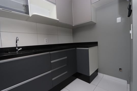 Cozinha de apartamento à venda com 2 quartos, 48m² em Altos de Vila Prudente, São Paulo